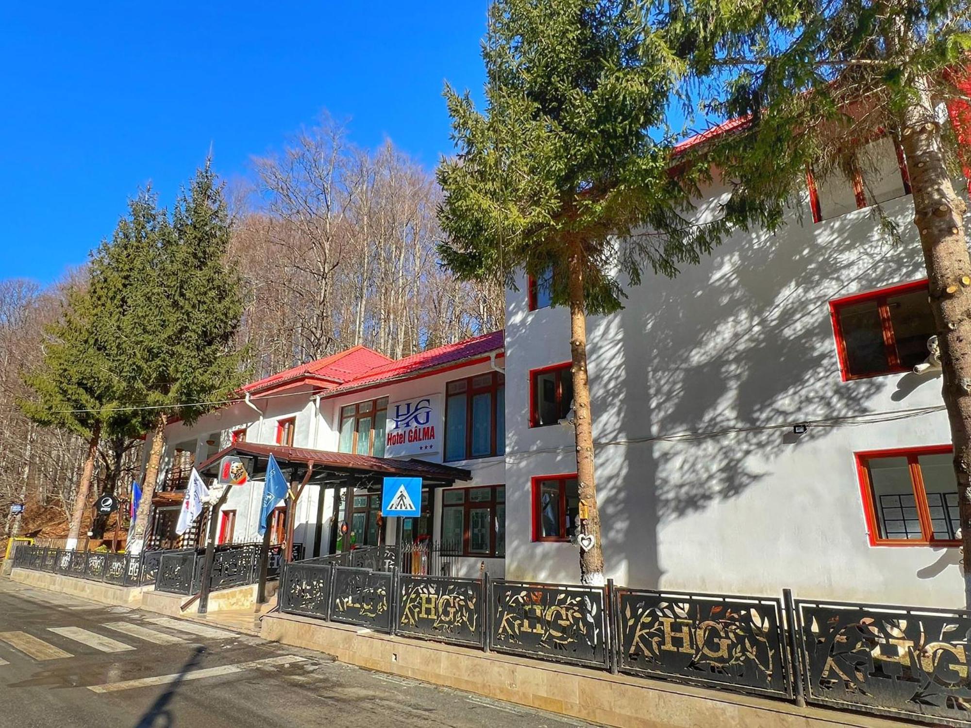 Hotel Gâlma Moroeni Dış mekan fotoğraf