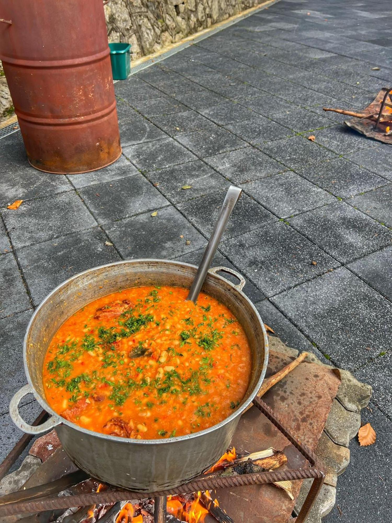 Hotel Gâlma Moroeni Dış mekan fotoğraf